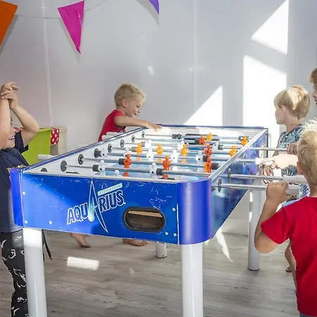 Parque de vacaciones Dennenoord Den Burg